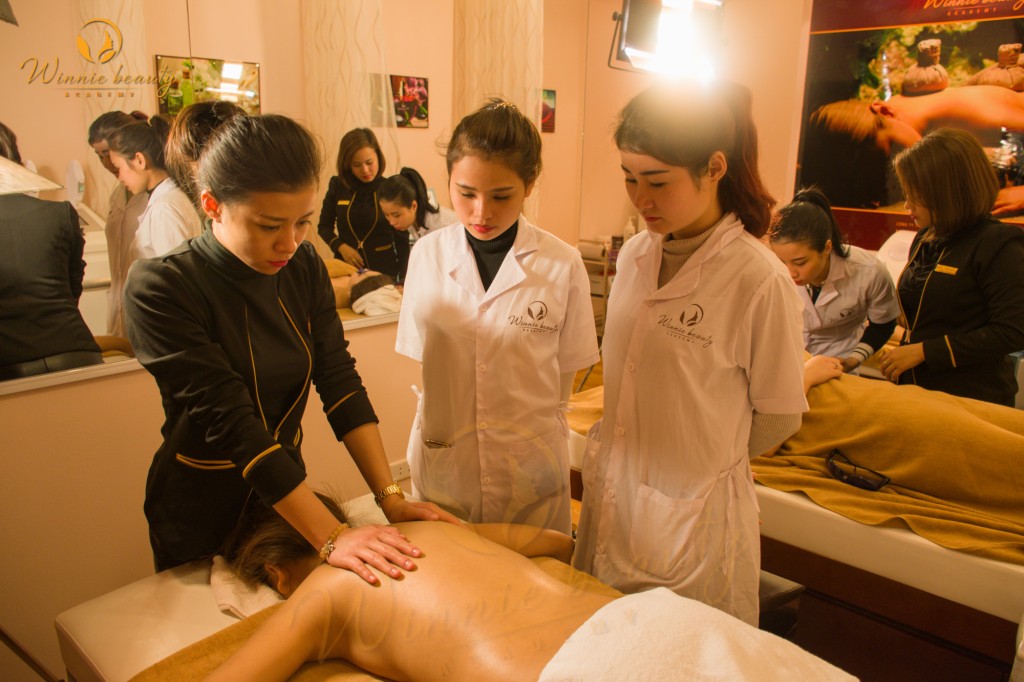 học chăm sóc da Spa