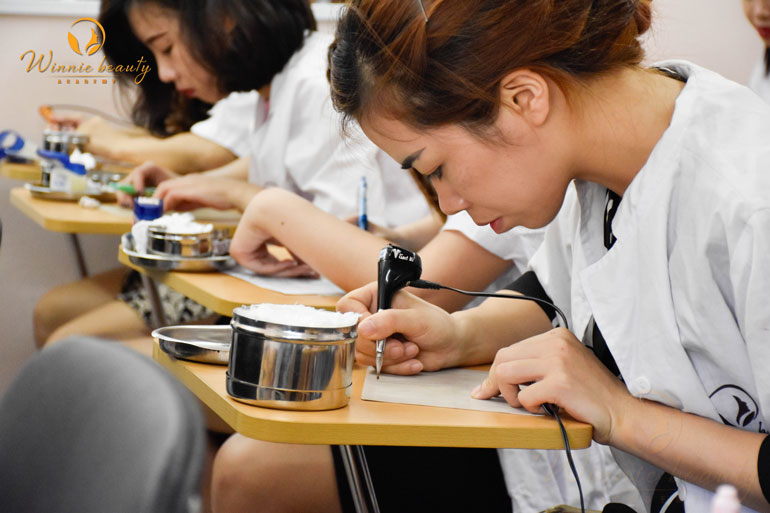 học phun thêu thẩm mỹ cơ bản ở hà nội, dạy xăm lông mày cơ bản ở hà nội