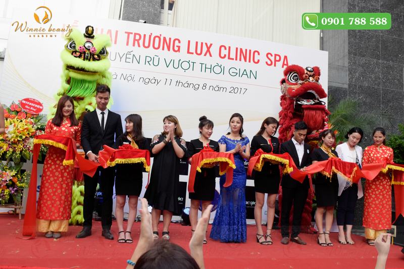 Học viên Winnie khai trương Lux Clinic Spa và Lux Spa and beauty Academy